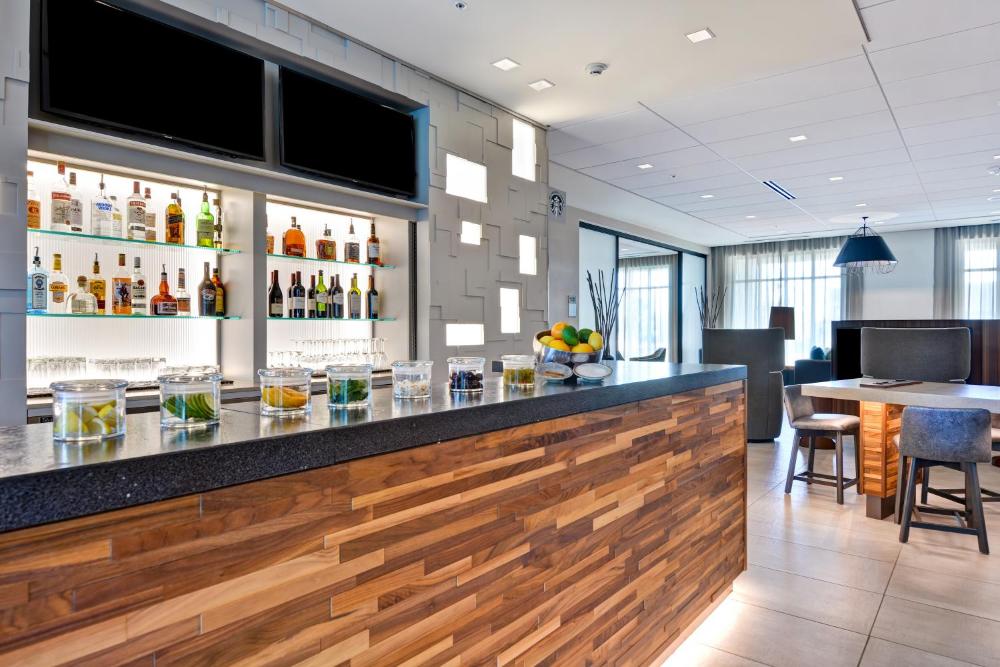 Courtyard by Marriott Jackson Madison